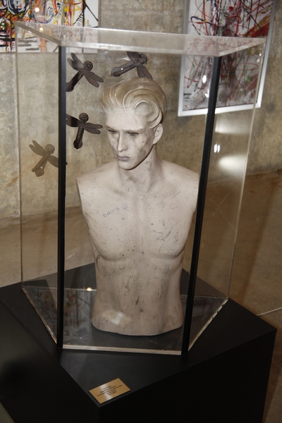 ITINÉRAIRES - Upcycled Contemporary Art exhibition